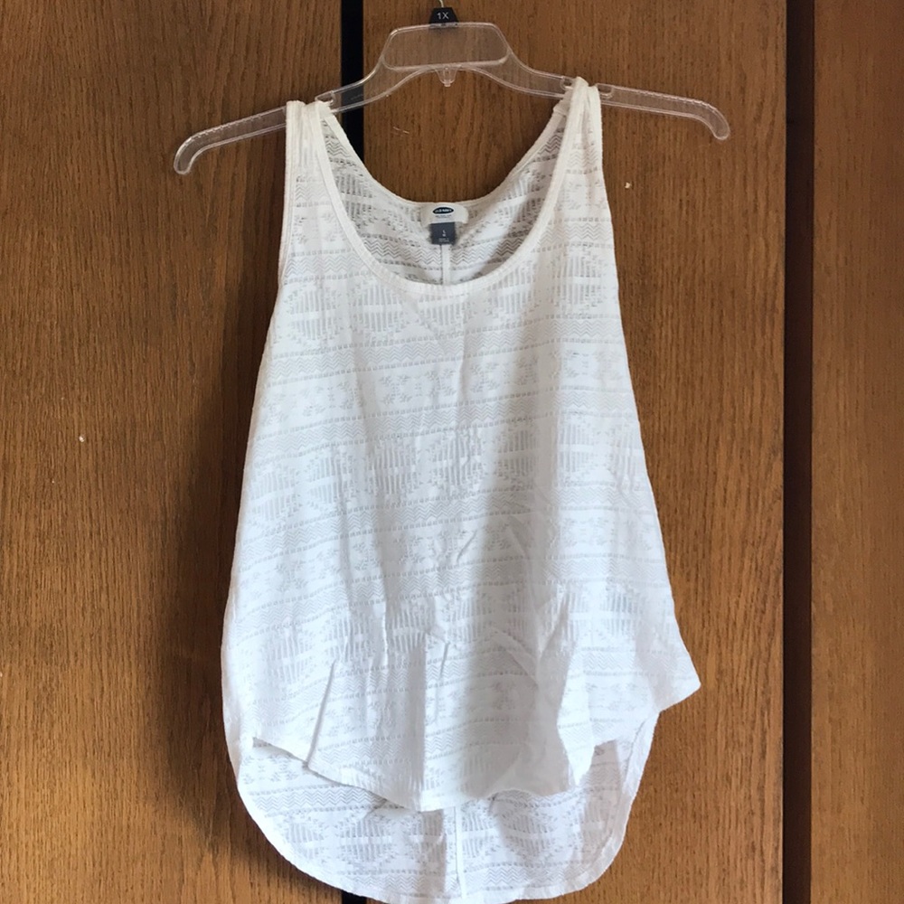 white patterned tank top